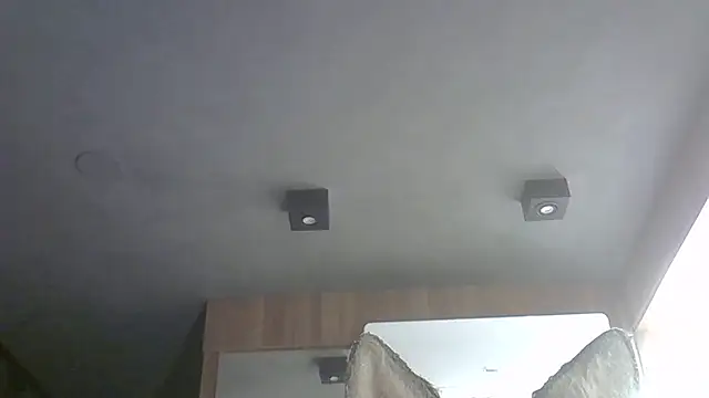 Skinny-Kitten online show from November 22, 10:52 pm