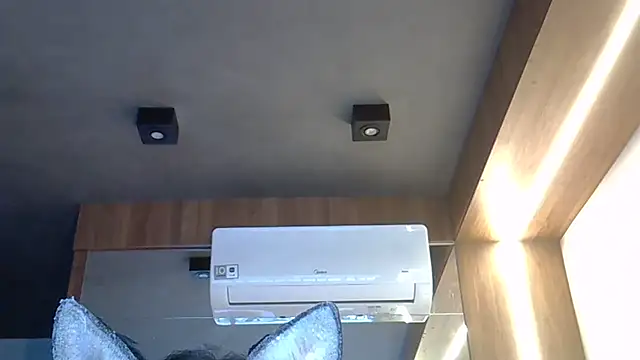 Skinny-Kitten online show from October 29, 7:57 pm