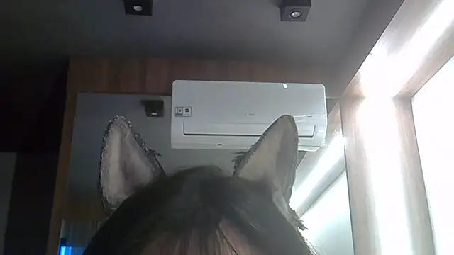 Skinny-Kitten online show from February 5, 9:43 pm