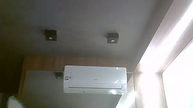 Skinny-Kitten online show from February 21, 3:52 am