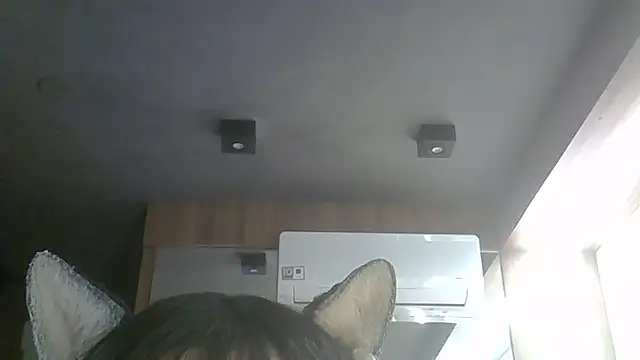 Snapshot of Skinny-Kitten chatting on July 10, 11:38 pm Skinny-Kitten online show from July 10, 11:38 pm