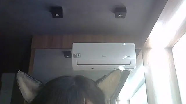 Snapshot of Skinny-Kitten chatting on June 15, 8:41 pm Skinny-Kitten online show from June 15, 8:41 pm