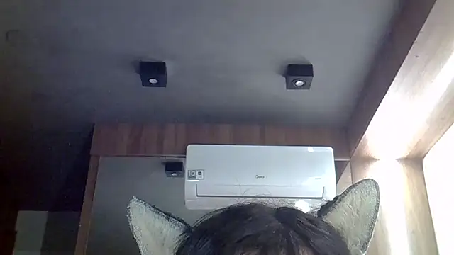 Skinny-Kitten online show from May 3, 3:04 pm