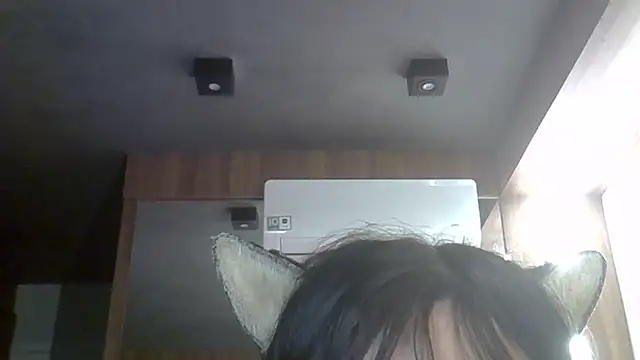 Skinny-Kitten online show from May 25, 4:01 am
