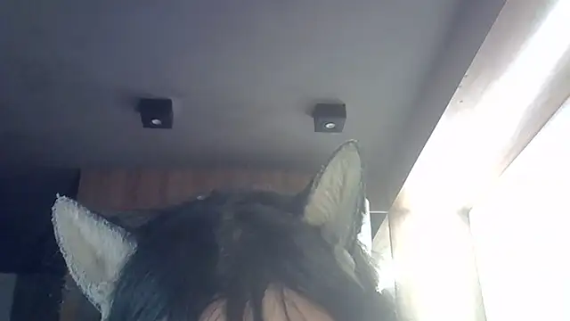 Skinny-Kitten online show from March 12, 5:45 am