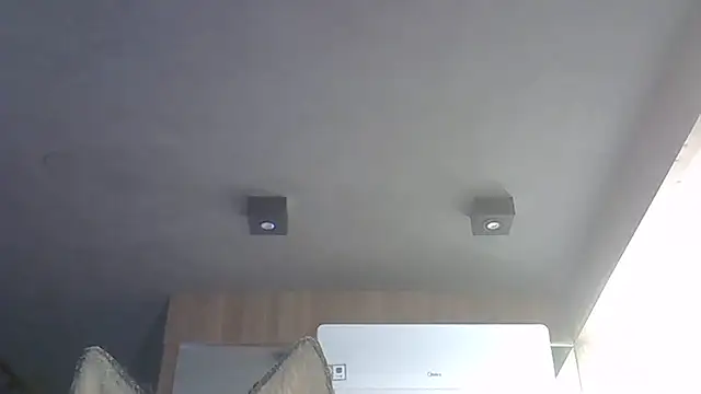 Skinny-Kitten online show from December 17, 3:50 pm