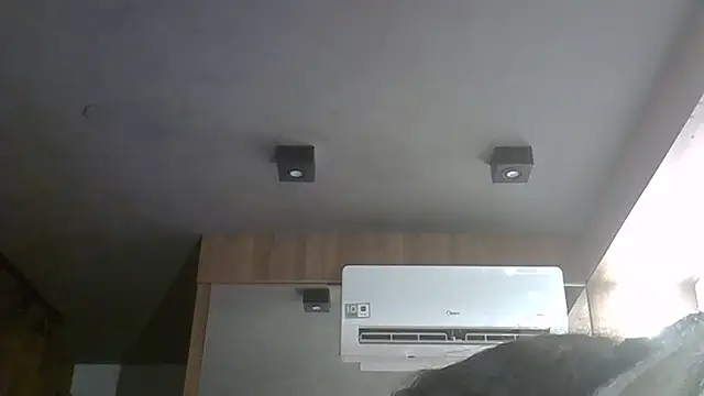 Skinny-Kitten online show from March 11, 5:34 am