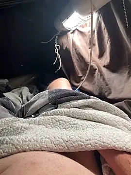 prekumstud online show from October 22, 7:19 am