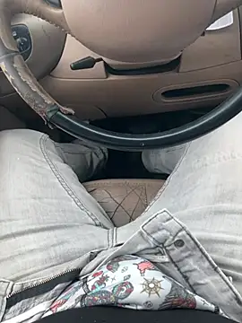 prekumstud online show from March 13, 1:10 am