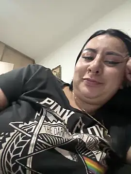 Snapshot of Abril_Luv chatting on May 15, 2:09 am Abril Luv online show from May 15, 2:09 am
