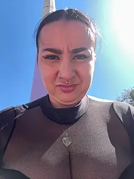 Snapshot of Abril_Luv chatting on May 9, 2:20 pm Abril Luv online show from May 9, 2:20 pm