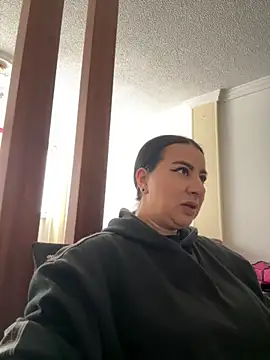 Abril Luv online show from November 10, 12:54 pm