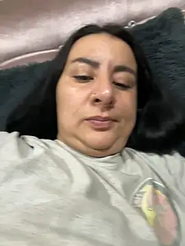 Abril Luv online show from November 25, 1:28 am