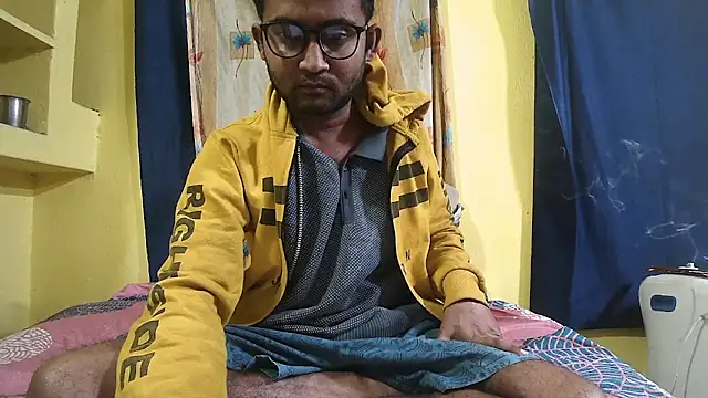 Cute boy2000 online show from January 6, 12:48 am