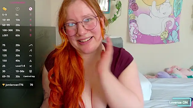 FluffyRainbowKity online show from April 12, 12:41 pm