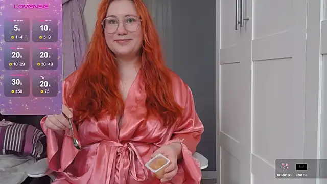FluffyRainbowKity online show from September 12, 10:04 am