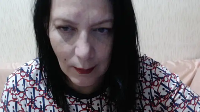 Mirabelle Sweet online show from December 18, 7:07 pm