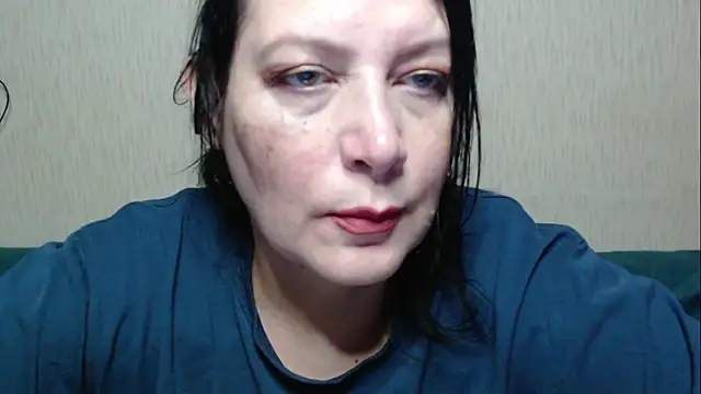 Snapshot of Mirabelle_Sweet chatting on May 3, 2:16 am Mirabelle Sweet online show from May 3, 2:16 am
