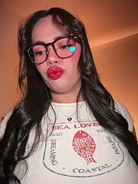 andra rose online show from July 13, 11:26 pm