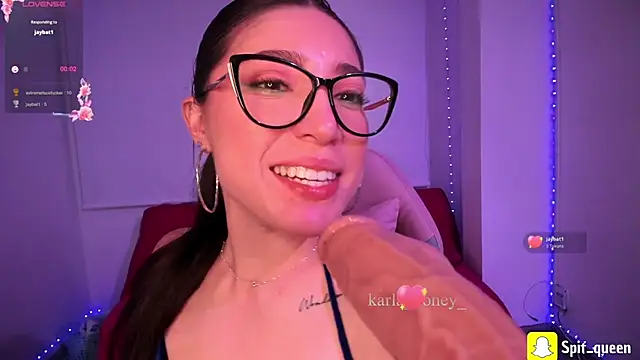 Spit queen online show from November 12, 12:15 am