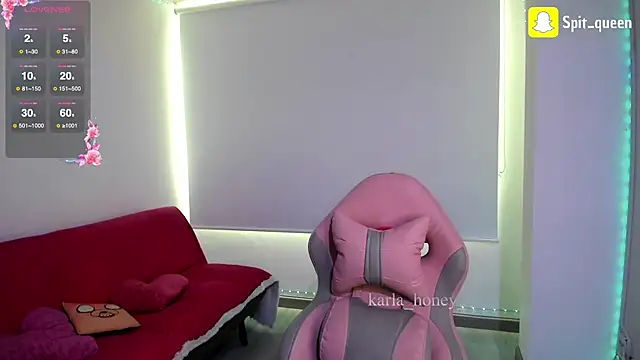 Spit queen online show from September 17, 4:20 pm