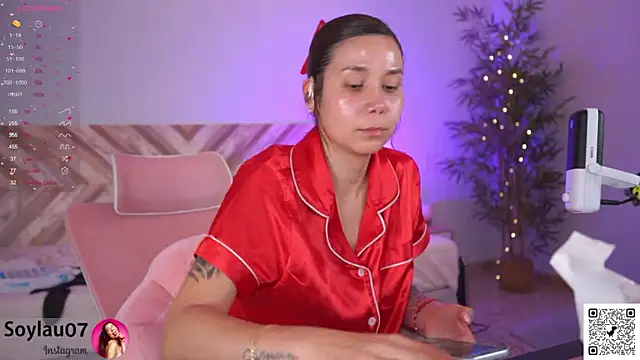 imjess01 online show from April 27, 3:54 pm