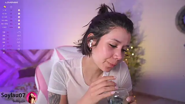 imjess01 online show from February 14, 3:22 am