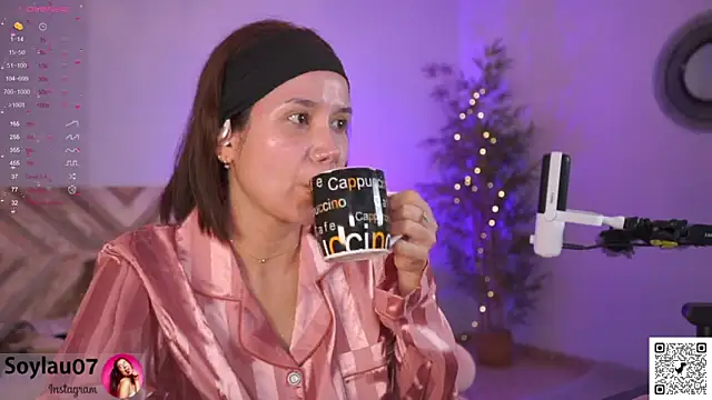imjess01 online show from March 31, 4:53 pm
