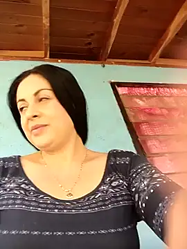 Juli Castillo8 online show from September 29, 1:50 pm