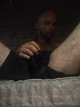 Adamvarga0318 online show from September 8, 8:41 pm