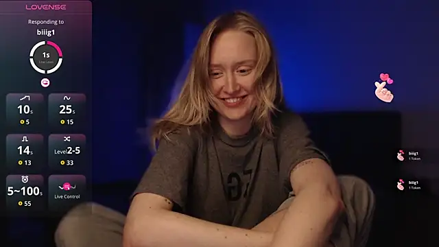 iilovetomatoes online show from February 23, 10:32 pm