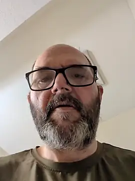 Louis504z online show from February 4, 5:13 am