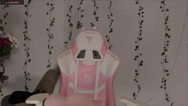 Amelia Lein online show from January 18, 1:09 am