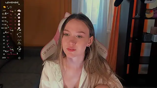 Amelia Lein online show from January 17, 8:02 am