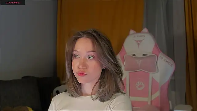 Amelia Lein online show from March 20, 1:35 am