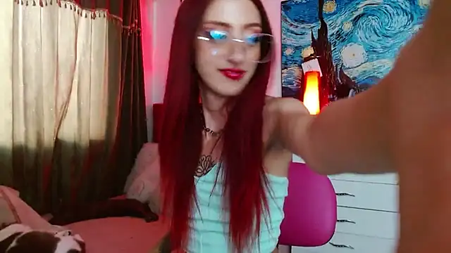 alisseallie online show from November 8, 8:23 pm