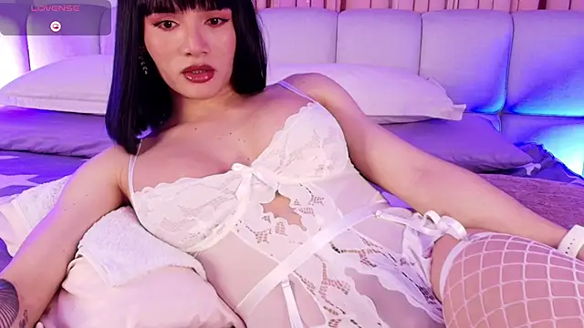 sweetieluna01 online show from September 23, 4:58 pm