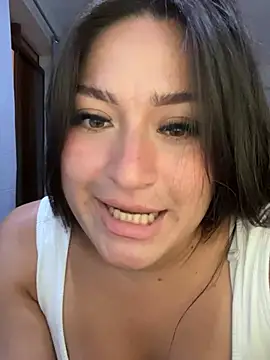 LuceroRm online show from February 19, 5:04 am