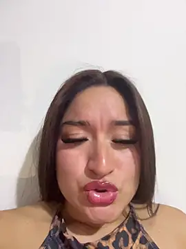 LuceroRm online show from April 30, 10:58 pm