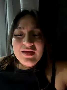 LuceroRm online show from November 7, 4:06 am