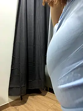 LuceroRm online show from October 31, 5:04 am