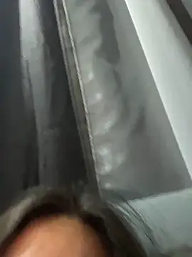 LuceroRm online show from November 28, 6:46 am