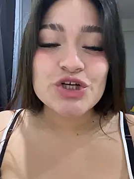 LuceroRm online show from October 21, 4:01 am