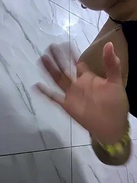 LuceroRm online show from January 18, 4:27 am