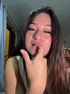 LuceroRm online show from March 28, 6:25 am