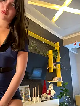 Tasty Nora online show from December 19, 5:32 am