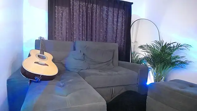 Snapshot of xxxvandersexxx chatting on February 18, 3:52 pm xxxvandersexxx online show from February 18, 3:52 pm