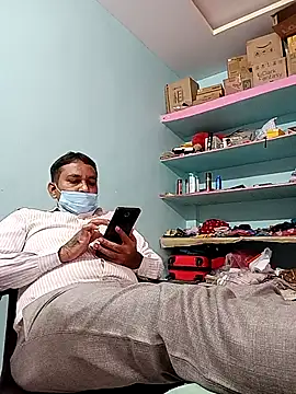 adicma123 online show from December 1, 9:21 am