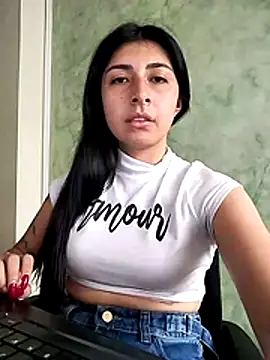 EmmaWilliamss online show from November 24, 8:20 pm