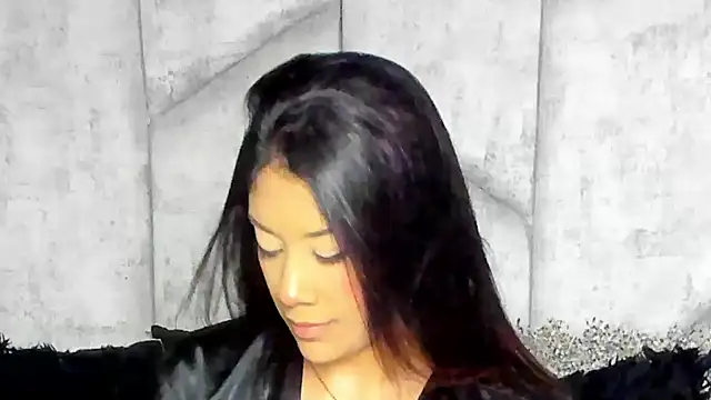 EmmaWillde online show from December 23, 5:22 pm